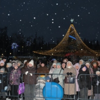 Главная-ёлка-открыта-3