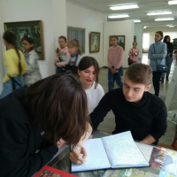 Культурная-суббота-в-картинной-галерее-1