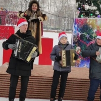 Открытие елки на Тукаева, 9 (10)