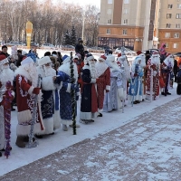 Парад дедов Морозов (1)