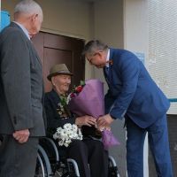 Парады-для-ветеранов-12