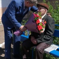 Парады-для-ветеранов-4