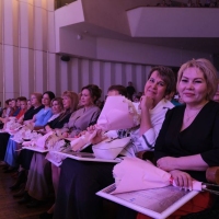 Праздничный-концерт-к-Международному-женскому-дню-9