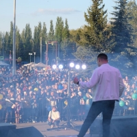 zHEdkqBUARs