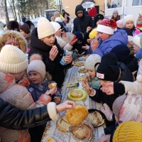 ШИРОКАЯ-МАСЛЕНИЦА-В-ДЕТСКОЙ-МУЗЫКАЛЬНОЙ-ШКОЛЕ-№1-6