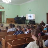 image-11-04-23-02-03