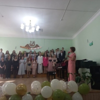 vypusknoj-vecher-uhodim-s-muzykoj-1