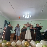 vypusknoj-vecher-uhodim-s-muzykoj-11