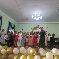 vypusknoj-vecher-uhodim-s-muzykoj-16
